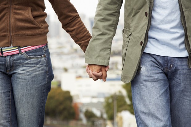 couple-holding hands